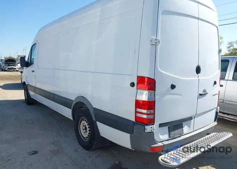 2016 Mercedes-Benz Sprinter 2500 High Roof from USA, damaged, VIN WD3PE8DD4GP247268